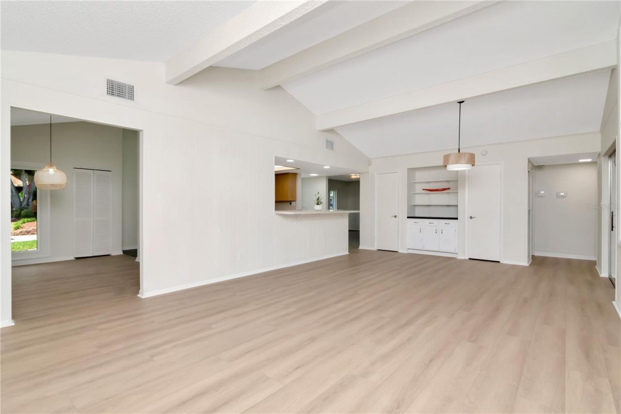 14212 84th Terrace, Seminole, FL 33776 Photo