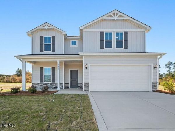 373 Ashley Heights Drive, Aberdeen, NC 28315