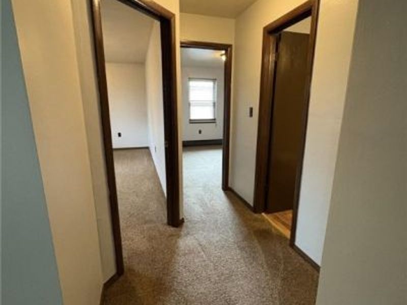 271 Folsom Street, Unit 6, Champion, OH 44483 Photo 8