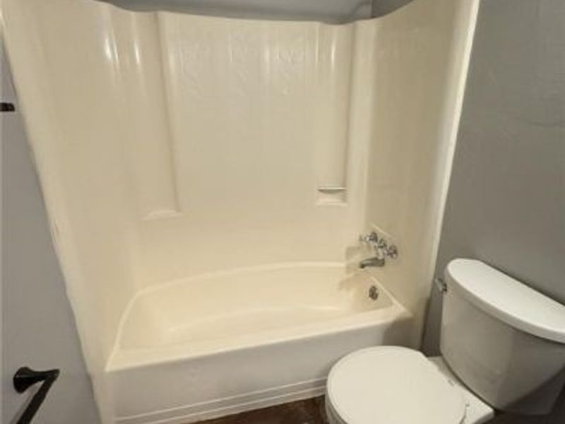 271 Folsom Street, Unit 6, Champion, OH 44483 Photo 9