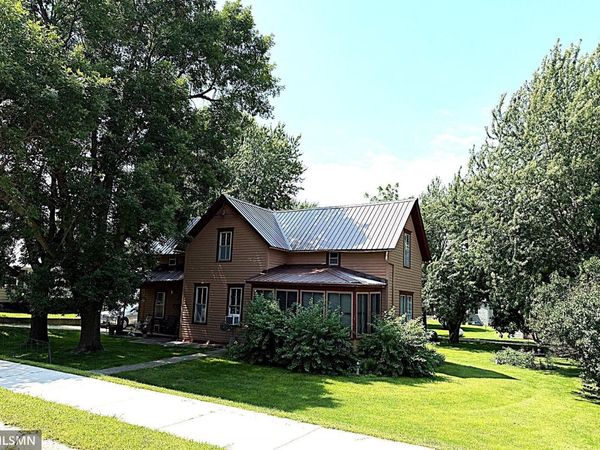 613 Maine Avenue, Adrian, MN 56110