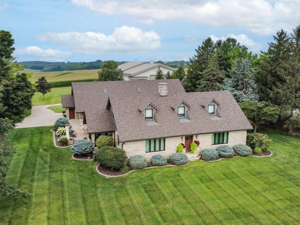 2775 Osburn Avenue, Oskaloosa, IA 52577