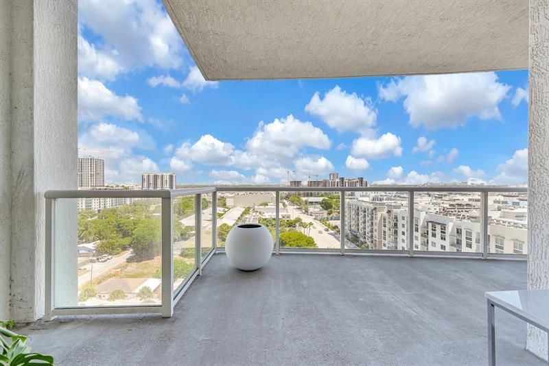 315 NE 3rd Avenue, Unit 1008, Fort Lauderdale, FL 33301 Photo