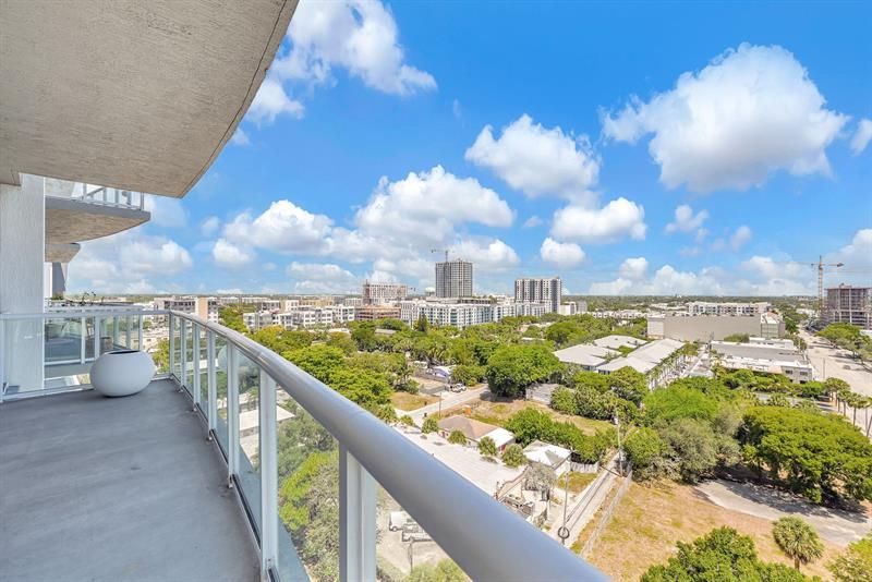 315 NE 3rd Avenue, Unit 1008, Fort Lauderdale, FL 33301 Photo