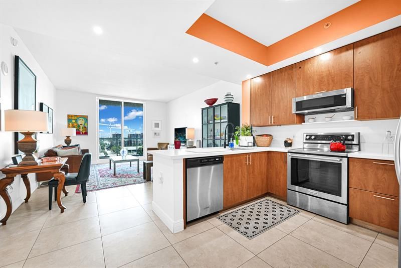 315 NE 3rd Avenue, Unit 1008, Fort Lauderdale, FL 33301 Photo