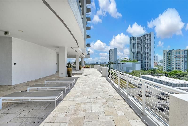 315 NE 3rd Avenue, Unit 1008, Fort Lauderdale, FL 33301 Photo