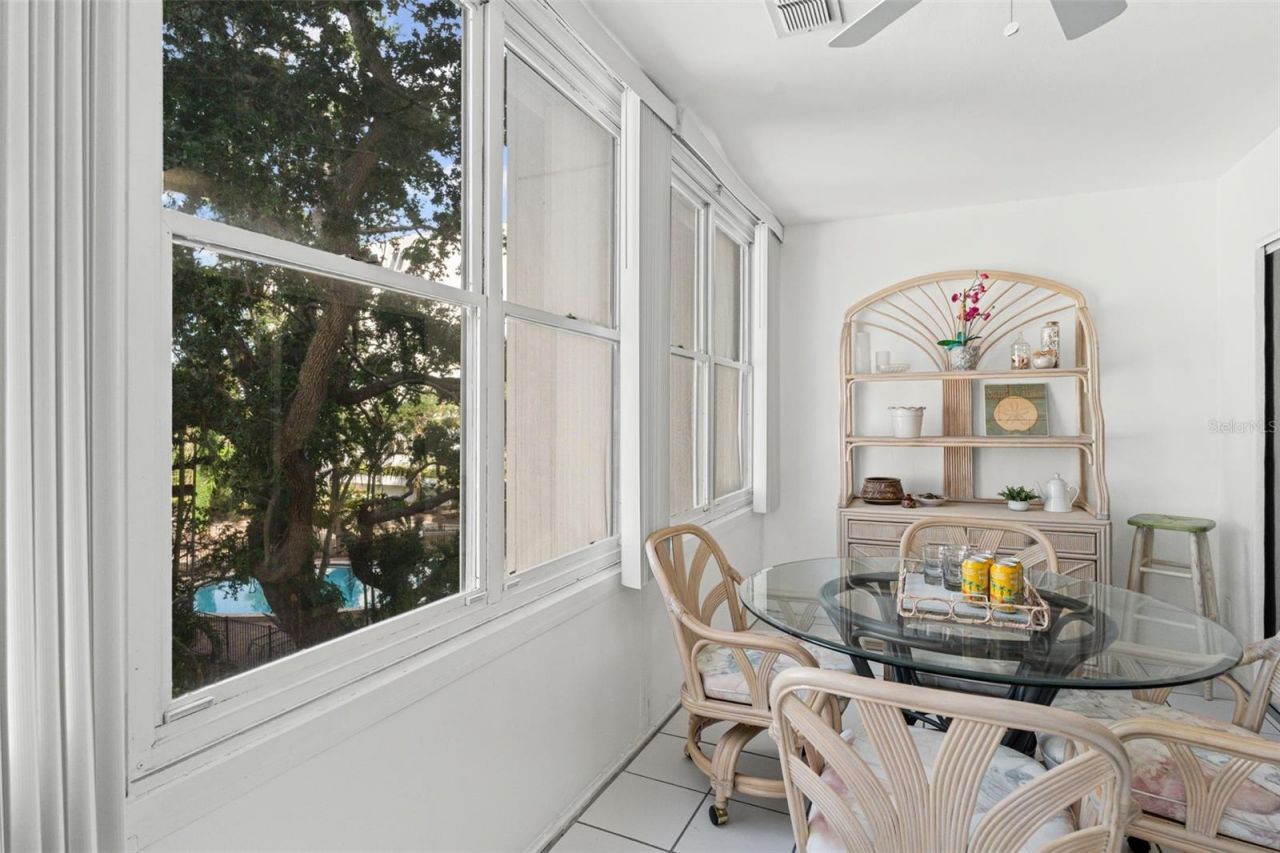 1255 E Peppertree Drive, Unit 201, Sarasota, FL 34242 Photo