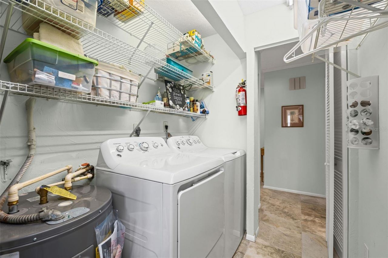 1255 E Peppertree Drive, Unit 201, Sarasota, FL 34242 Photo