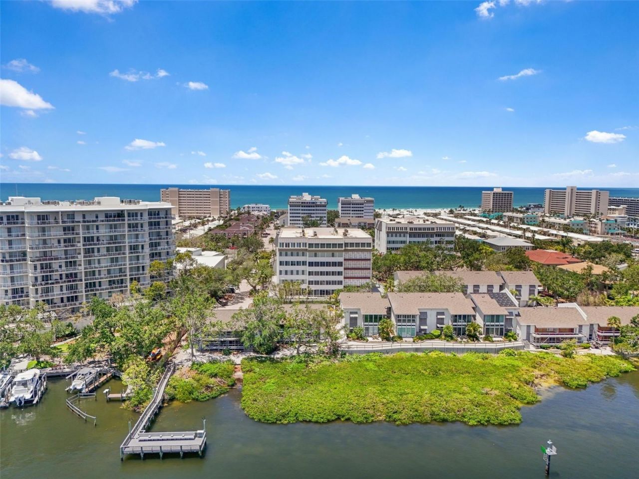1255 E Peppertree Drive, Unit 201, Sarasota, FL 34242 Photo