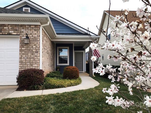 6296 Raven Rock Drive, Unit 725, Denver, NC 28037