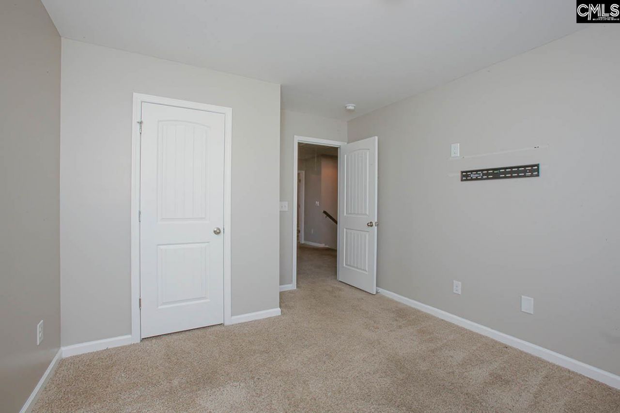 357 Summer Creek Drive Photo 24