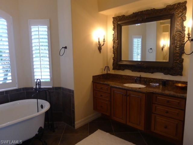 18301 Verona Lago Dr, Miromar Lakes, FL 33913 Photo