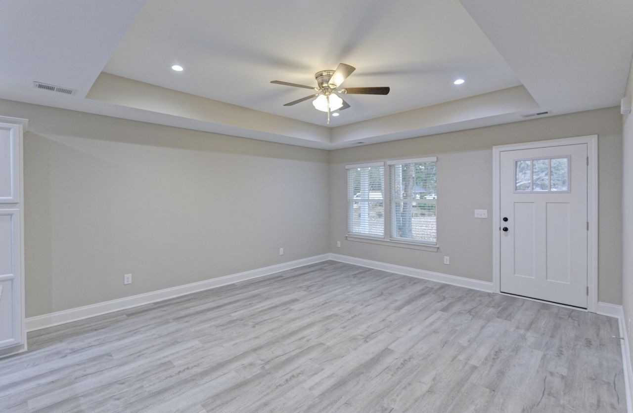 131 Stephanie Circle Photo 16