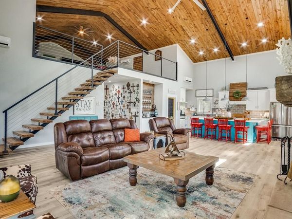 385 Brown Road, Palo Pinto, TX 76484