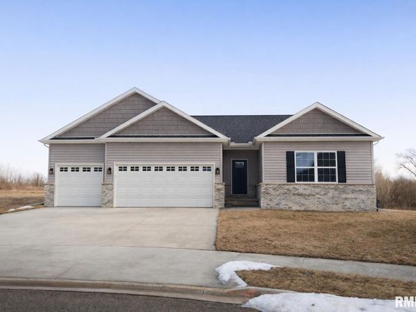 8802 N WESTPOINT Court, Edwards, IL 61528