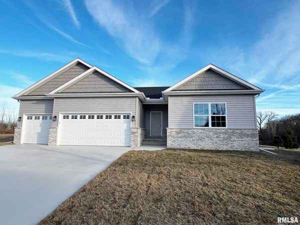 8802 N WESTPOINT Court, Edwards, IL 61528