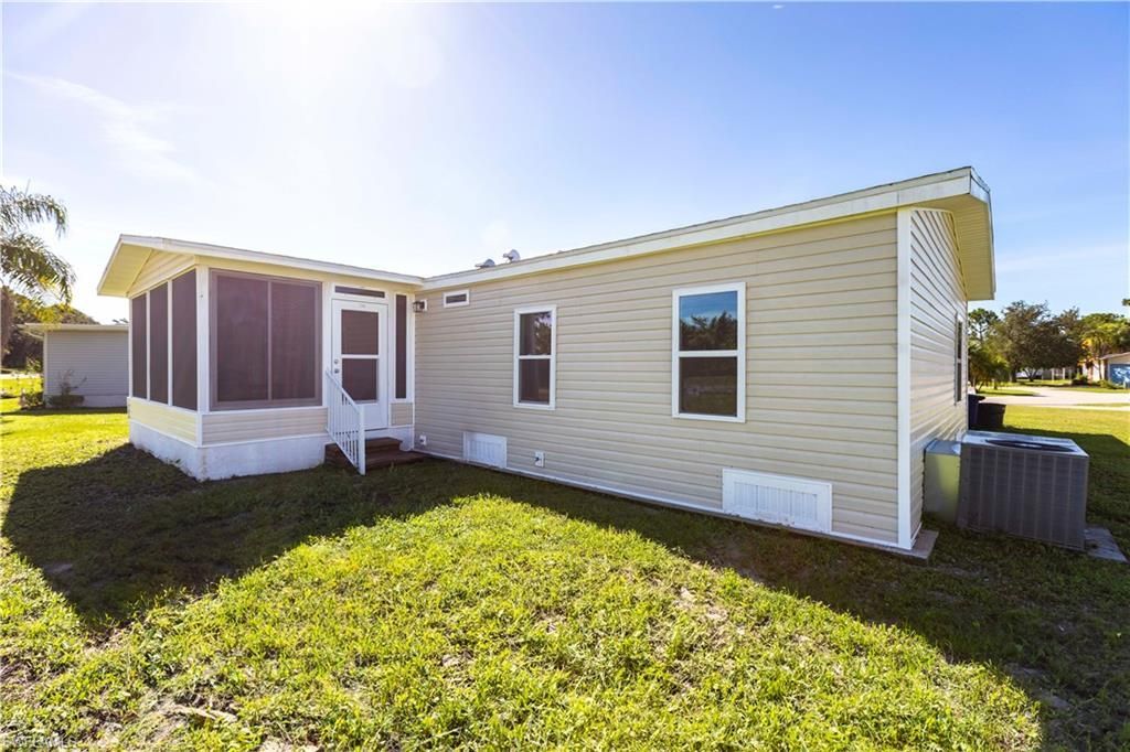 19867 Eagle Trace Ct, North Fort Myers, FL 33903 Photo