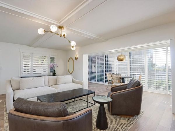 222 Harbour DR, Unit 105, NAPLES, FL 34103