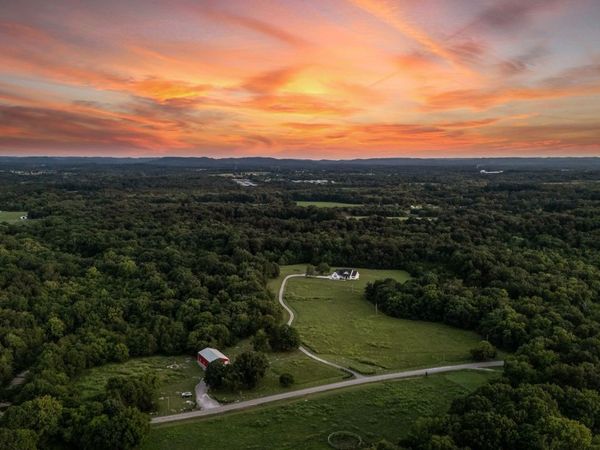 1851 Warner Bridge Rd, Shelbyville, TN 37160