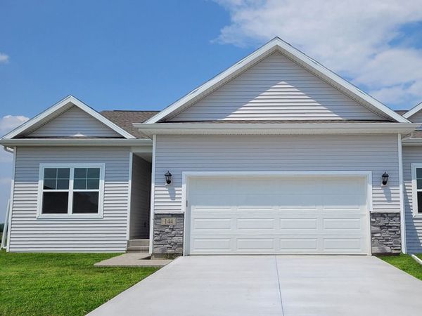 708 Magnolia Way, Tiffin, IA 52340
