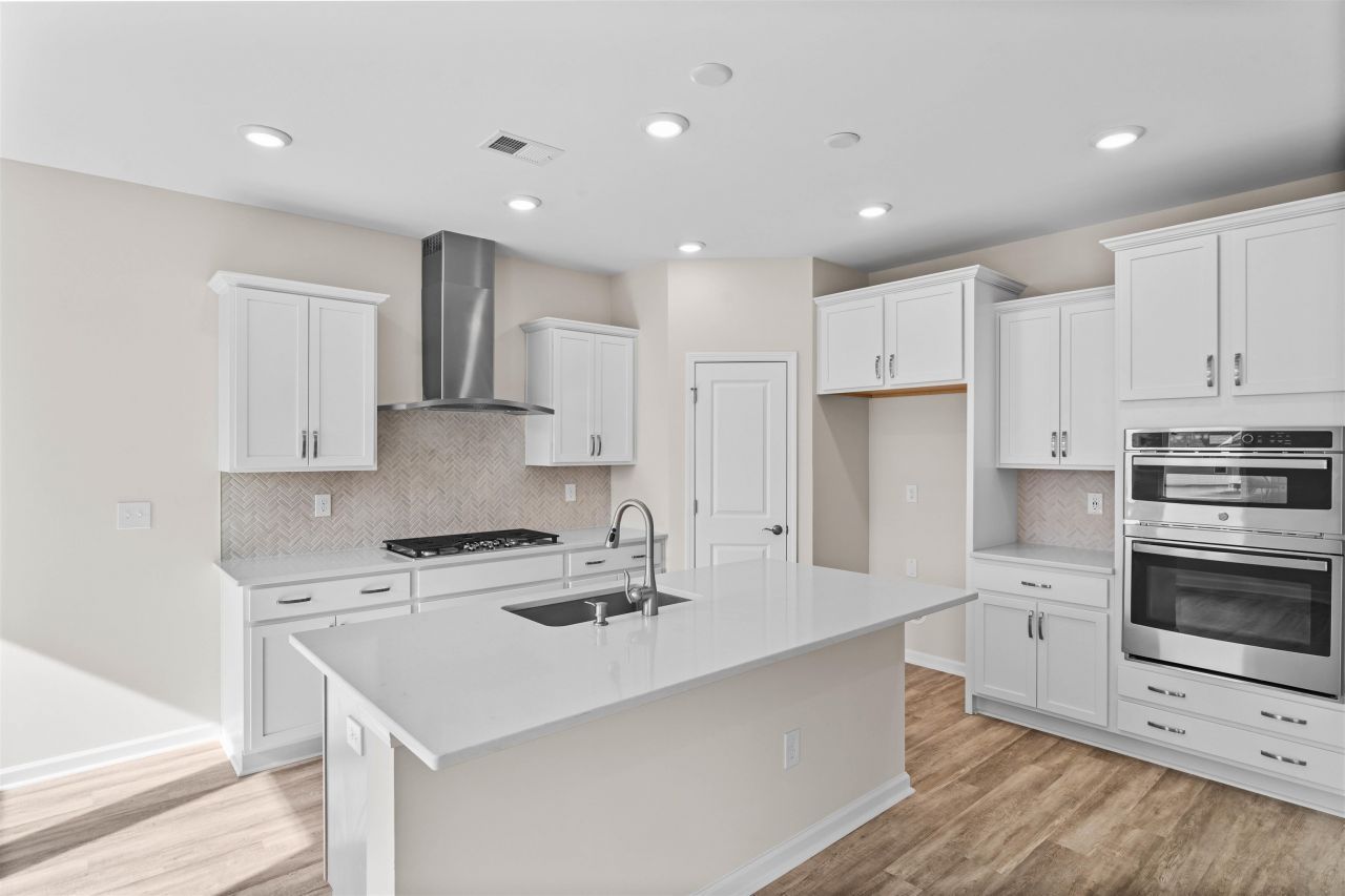 2154 Gooseberry Way Photo 10