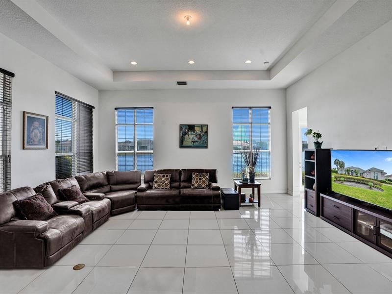 4878 W Sterling Ranch Cir, Davie, FL 33314 Photo