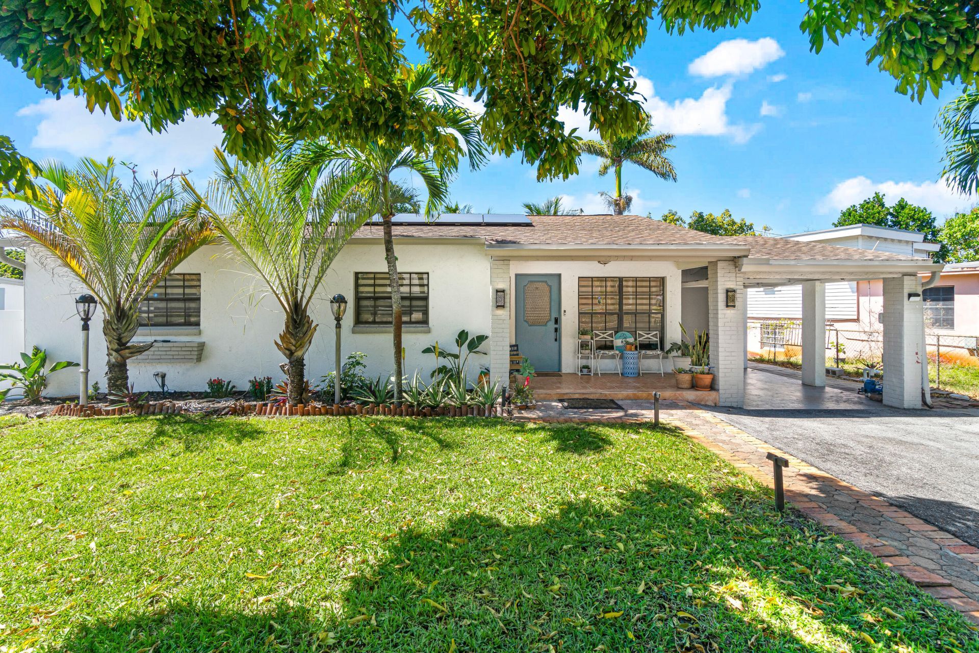 5511 Columbus Road, West Palm Beach, FL 33405 Photo