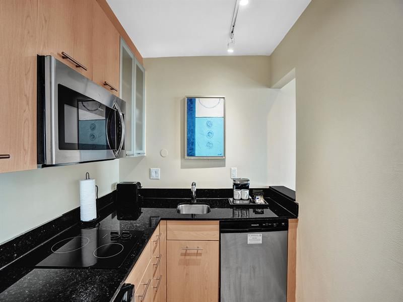 2670 E Sunrise Boulevard, Unit 1120, Fort Lauderdale, FL 33304 Photo