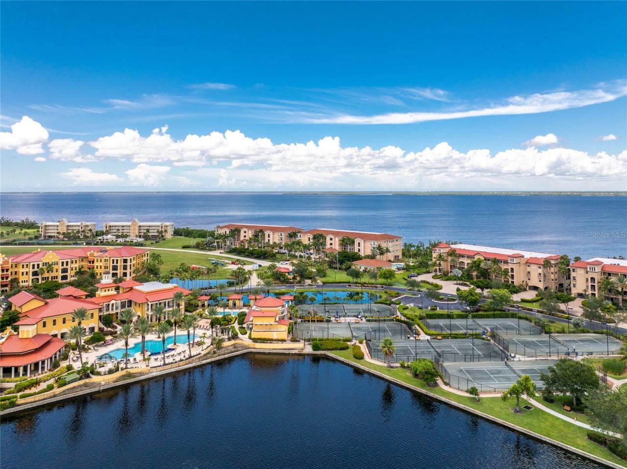 97 Vivante Boulevard, Unit 404, Punta Gorda, FL 33950 Photo