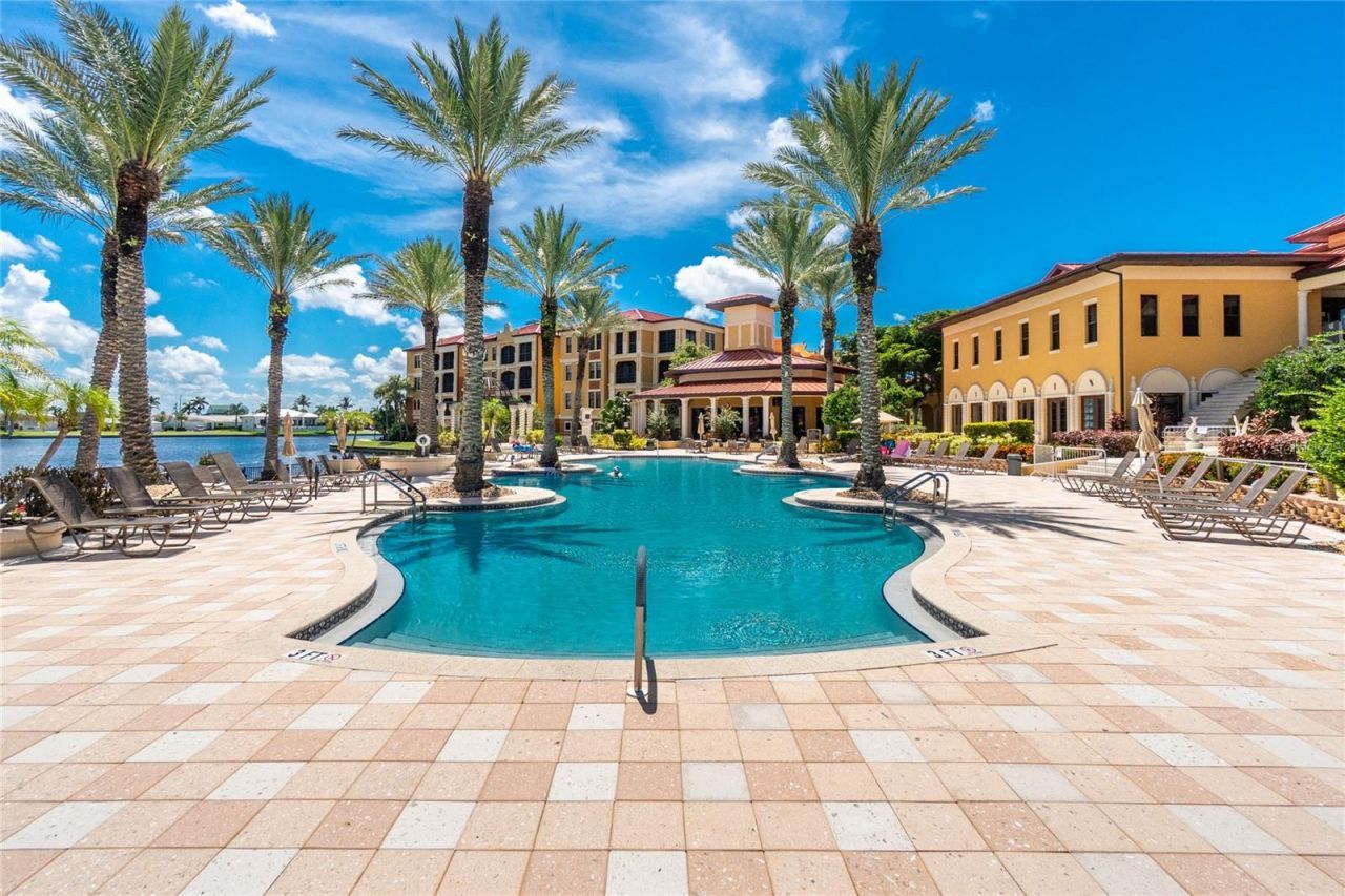 97 Vivante Boulevard, Unit 404, Punta Gorda, FL 33950 Photo