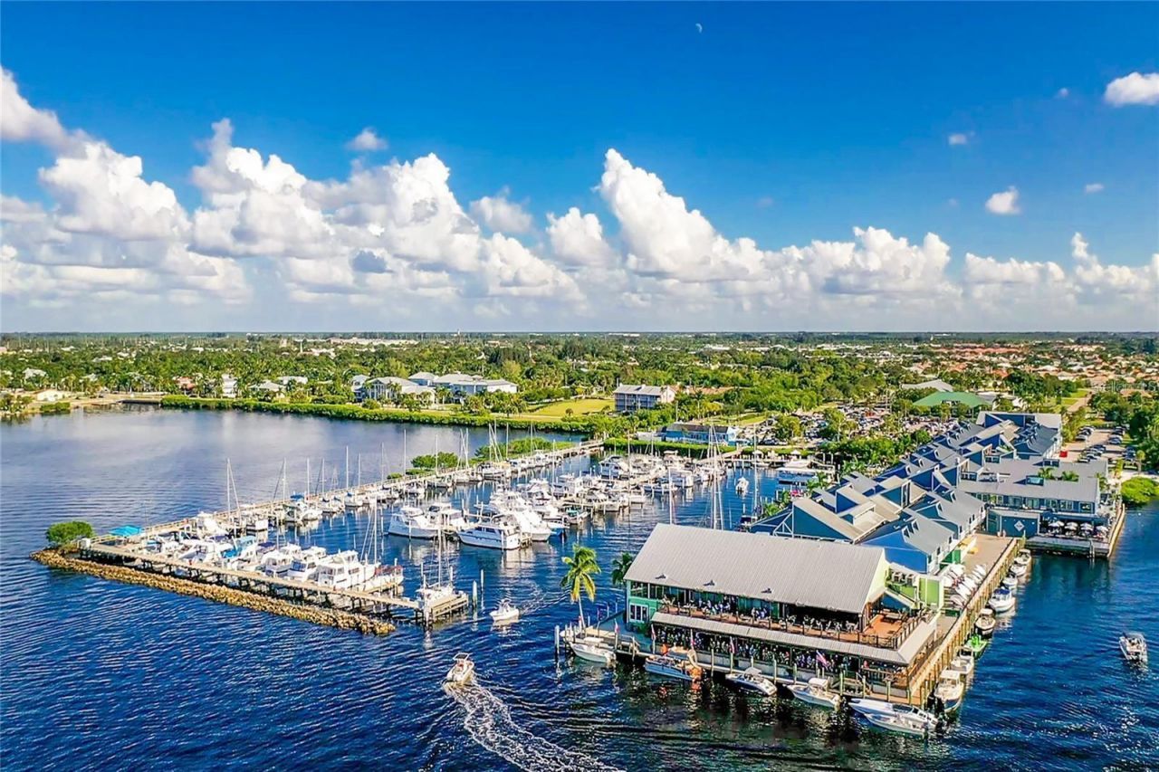 97 Vivante Boulevard, Unit 404, Punta Gorda, FL 33950 Photo