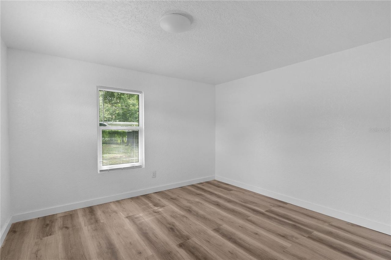 27301 Lemon Avenue, Okahumpka, FL 34762 Photo