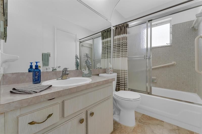 2641 W Golf Boulevard, Pompano Beach, FL 33064 Photo