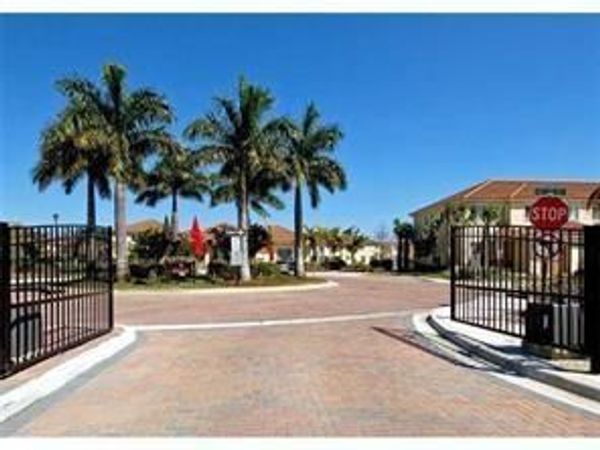 3202 NW 31 Terrace, Unit 3202, Oakland Park, FL 33309