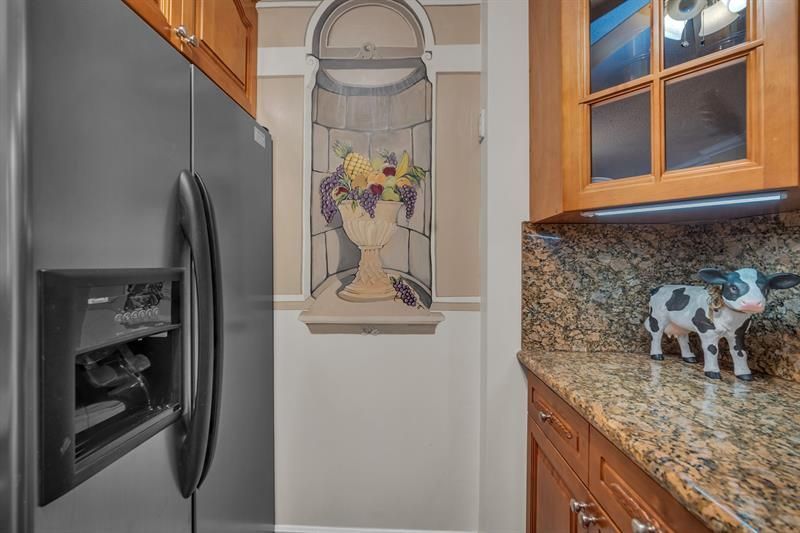 630 S Sapodilla Ave, Unit 407, West Palm Beach, FL 33401 Photo