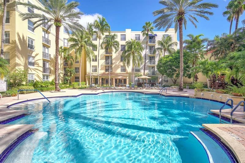 630 S Sapodilla Ave, Unit 407, West Palm Beach, FL 33401 Photo