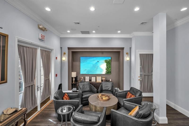 630 S Sapodilla Ave, Unit 407, West Palm Beach, FL 33401 Photo