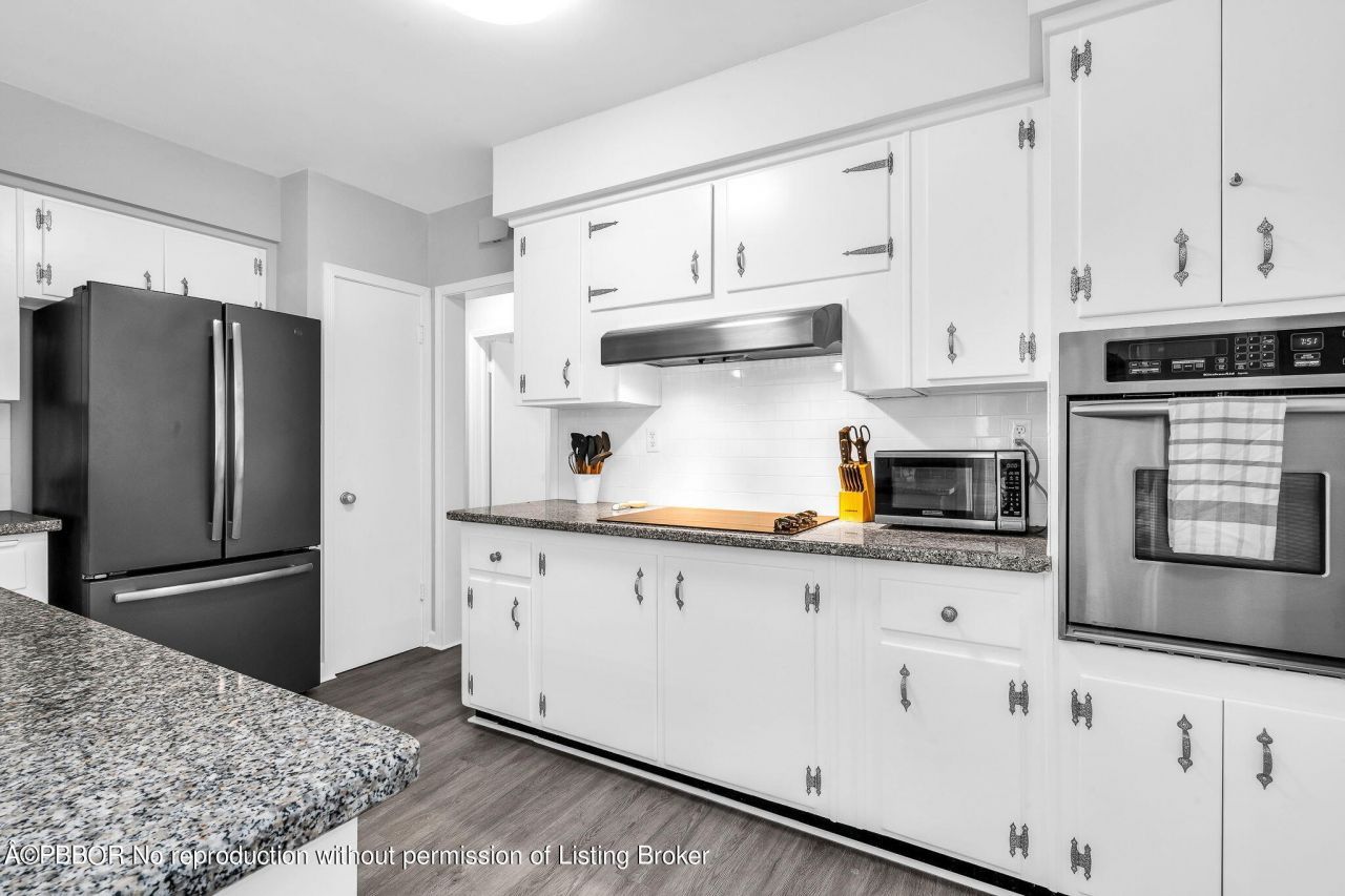 127 Miramar Way, West Palm Beach, FL 33405 Photo