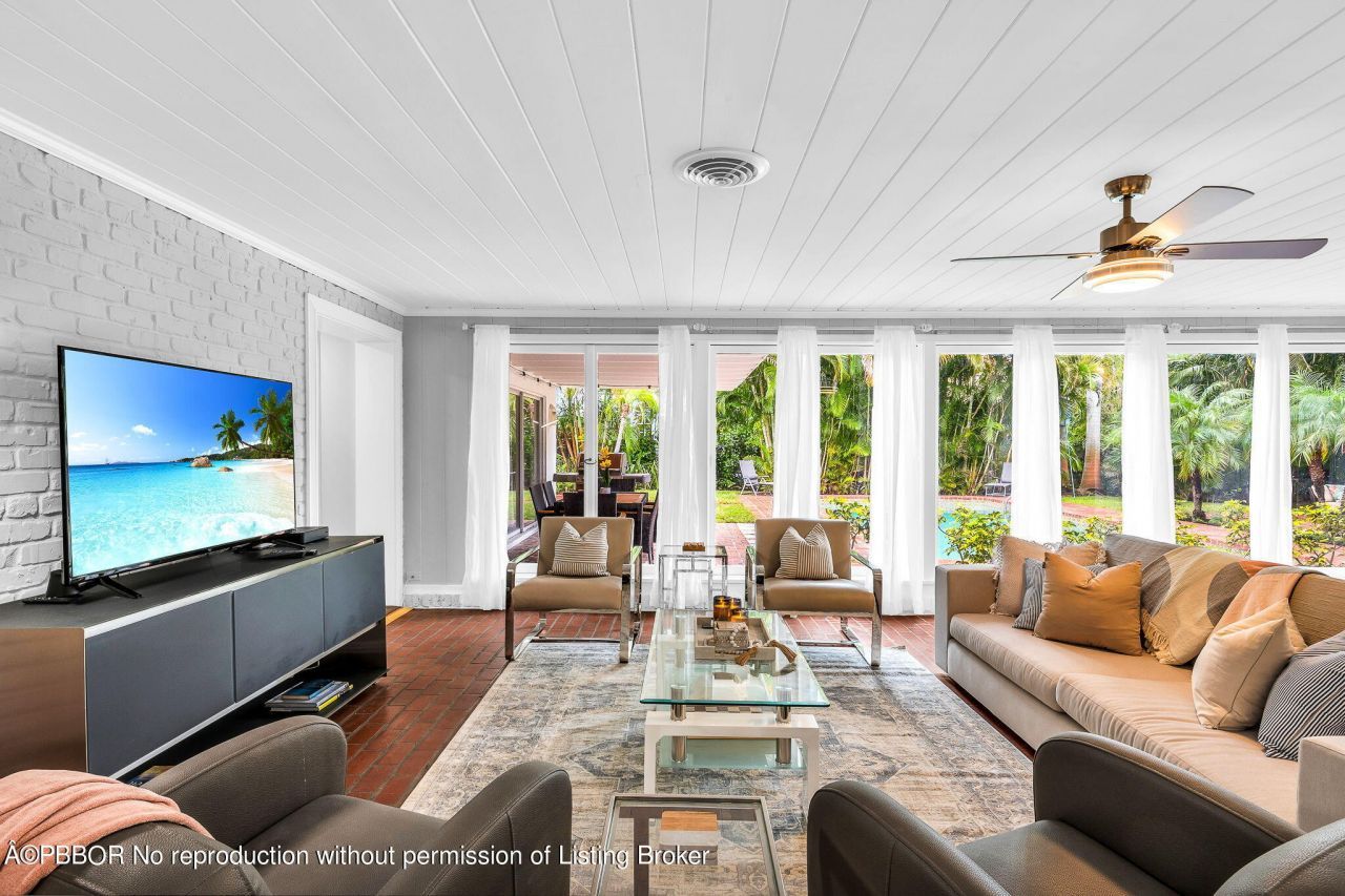 127 Miramar Way, West Palm Beach, FL 33405 Photo