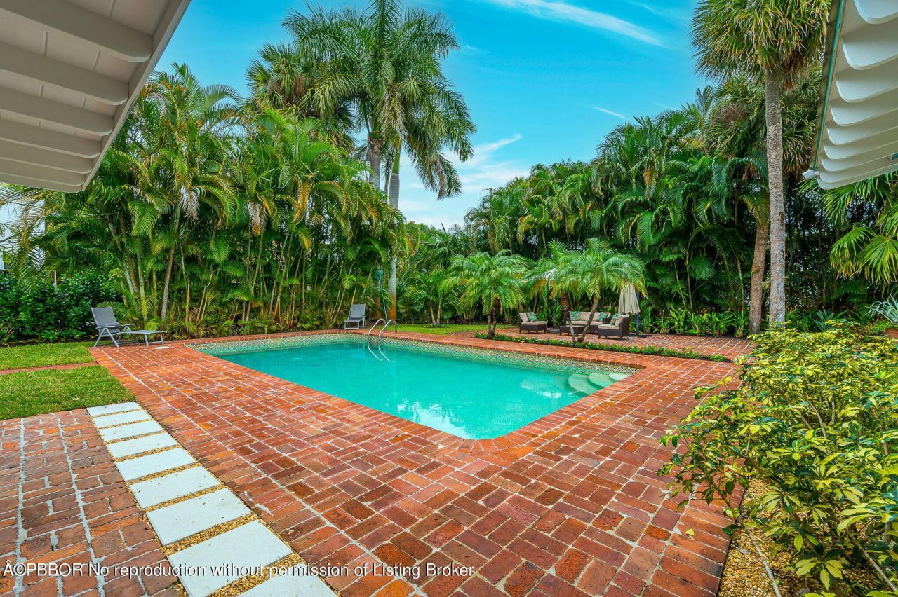 127 Miramar Way, West Palm Beach, FL 33405 Photo