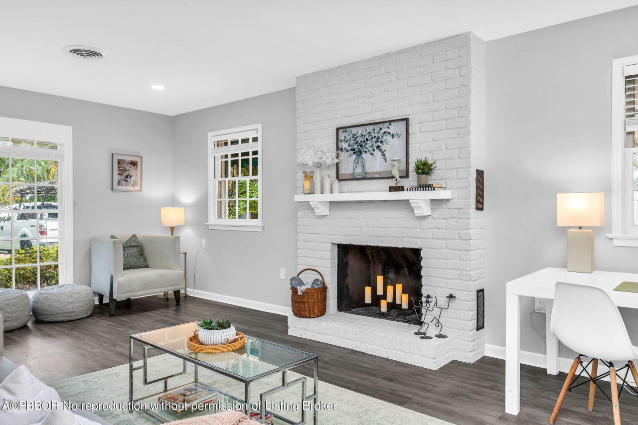 127 Miramar Way, West Palm Beach, FL 33405 Photo