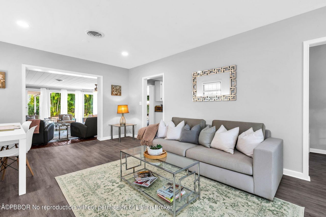 127 Miramar Way, West Palm Beach, FL 33405 Photo