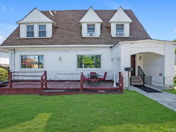 1134 Bay 27th Street, Far Rockaway, NY 11691