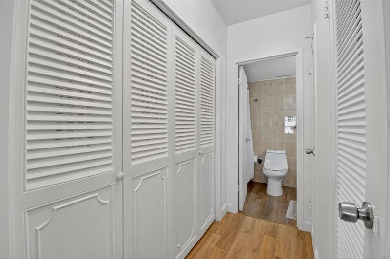 3725 S Ocean Drive, Unit 405, Hollywood, FL 33019 Photo