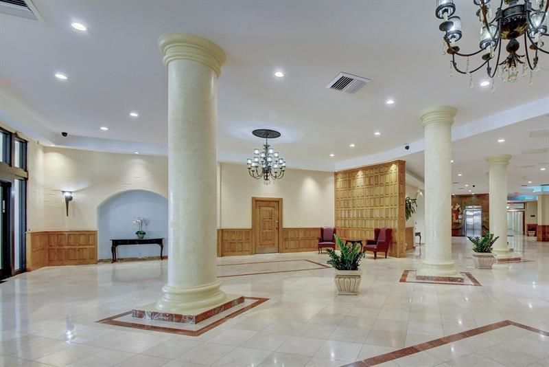 3725 S Ocean Drive, Unit 405, Hollywood, FL 33019 Photo