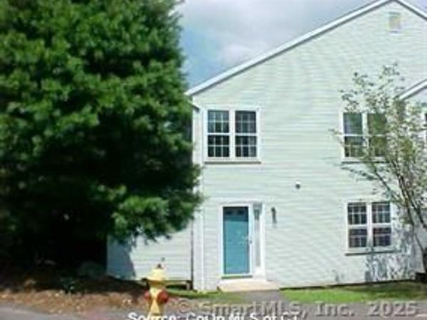 64 Deerwood, Unit 2, Waterbury, CT 06704