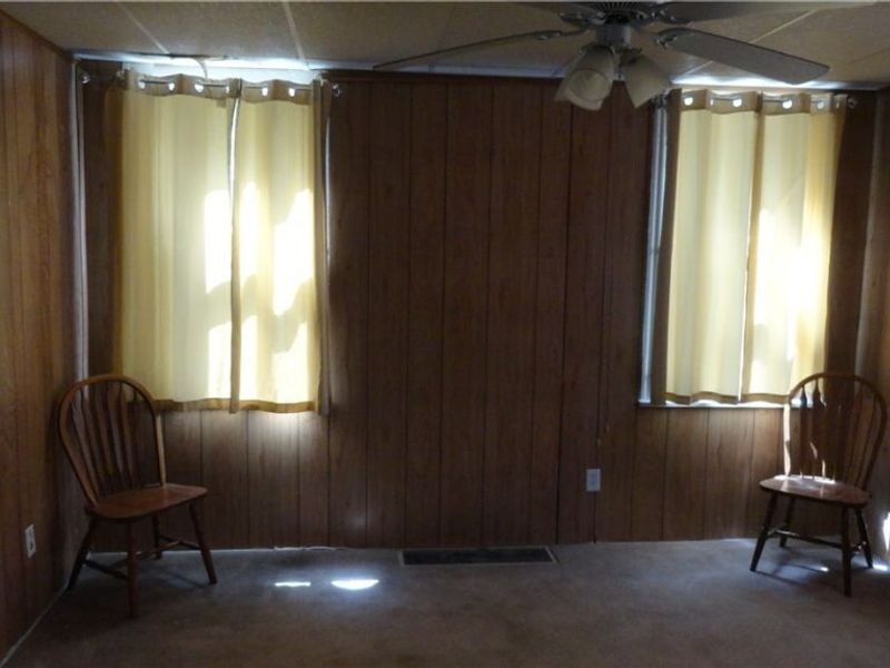 122 Carolina Avenue, Chester, WV 26034 Photo 11