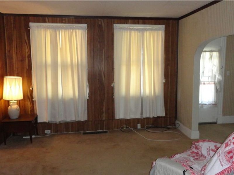 122 Carolina Avenue, Chester, WV 26034 Photo 13