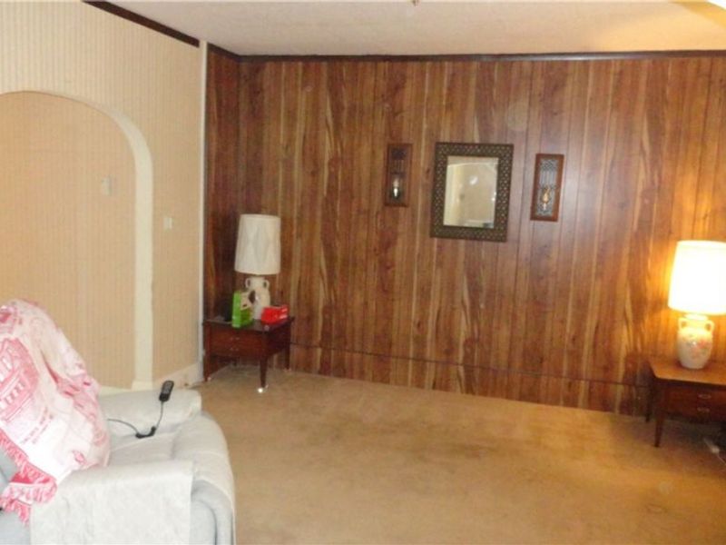 122 Carolina Avenue, Chester, WV 26034 Photo 14