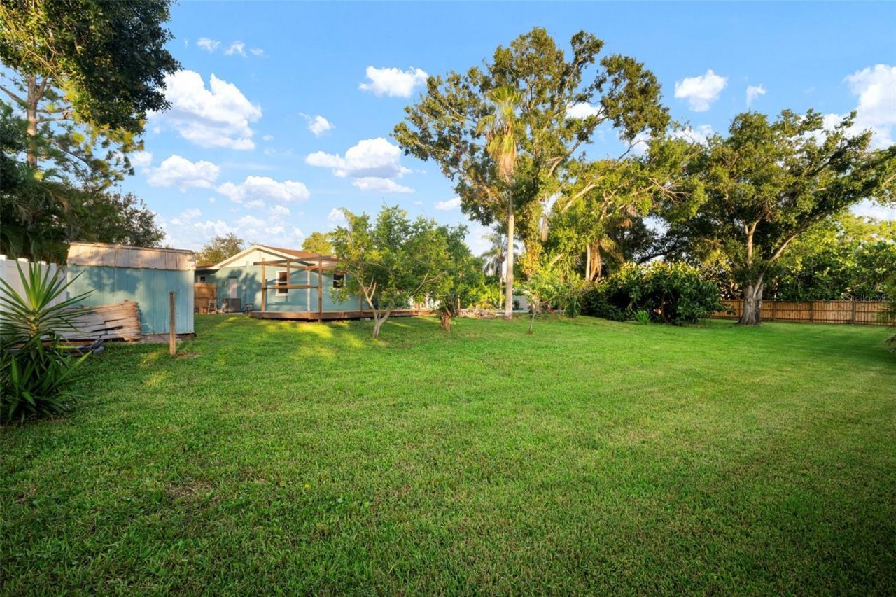 5924 16th Lane Ne, Saint Petersburg, FL 33703 Photo